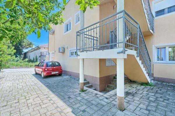 Apartment In Kastel Luksic With Terrace, Air Conditioning, W-Lan, Washing Machine 5107-3 Kaštela Εξωτερικό φωτογραφία